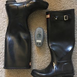 Hunter Rain Boots and Boot Shine